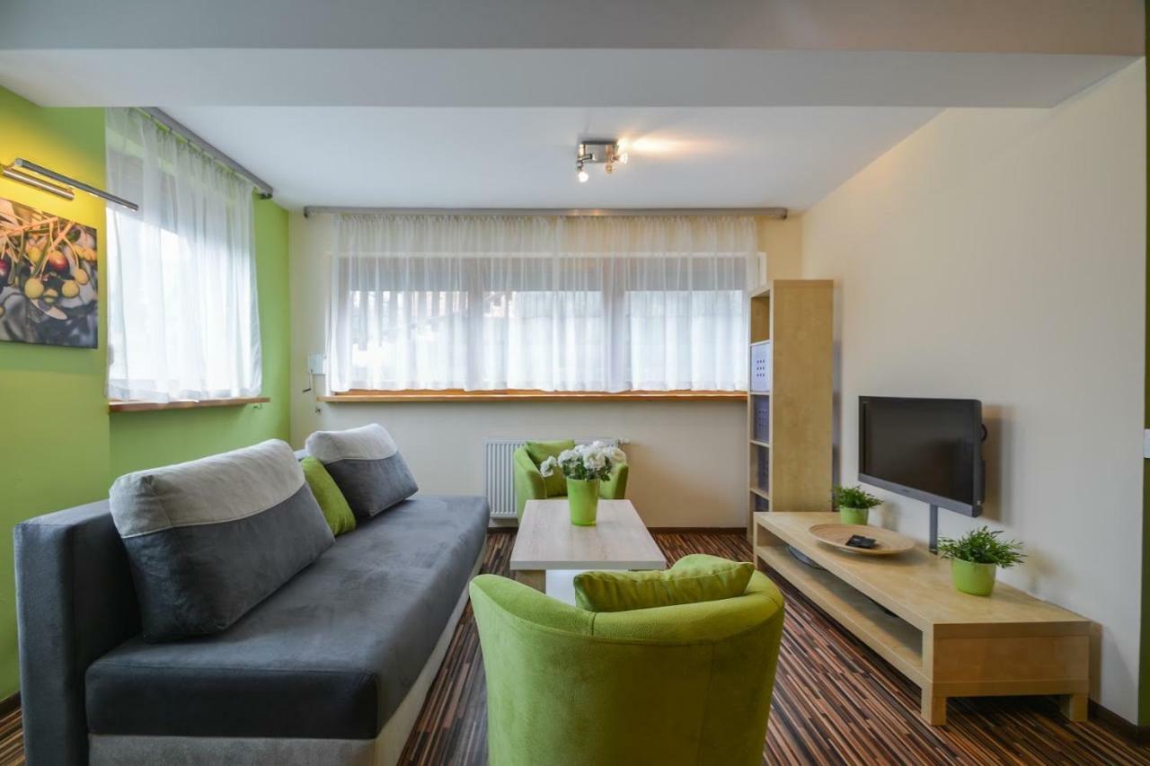 Apartament Krupówki 4 os CENTRUM Zakopane Exterior foto